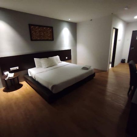 Hotel Cube Signature Куала-Лумпур Экстерьер фото