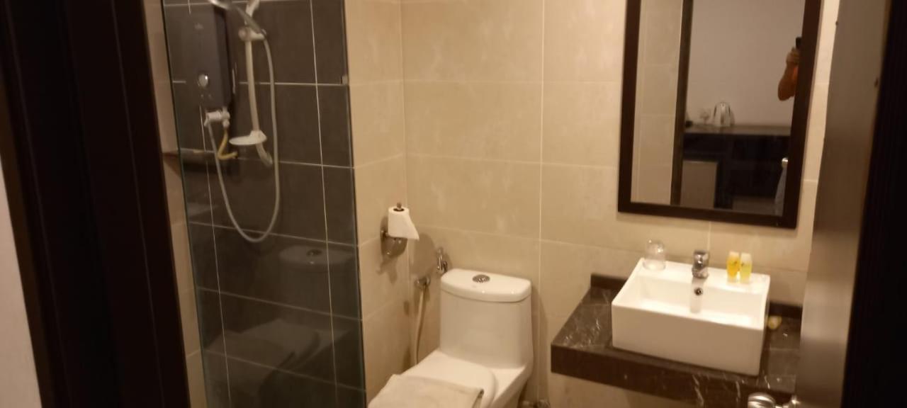 Hotel Cube Signature Куала-Лумпур Экстерьер фото